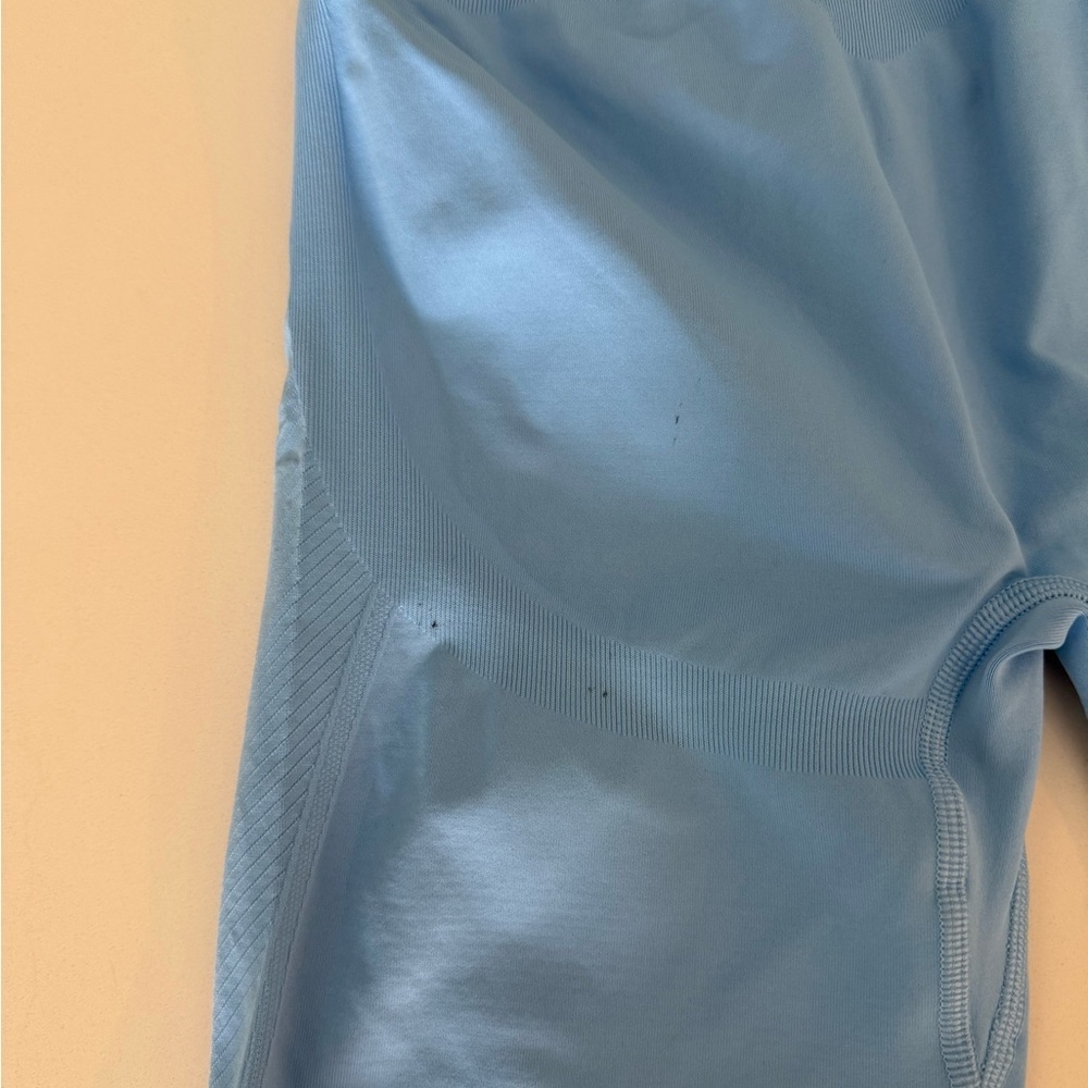 NWT Under Armour Light Blue Womens Compression Vanish Seamless Shorts - Picture 5 of 7
